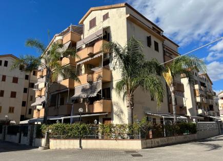 Flat for 29 000 euro in Scalea, Italy