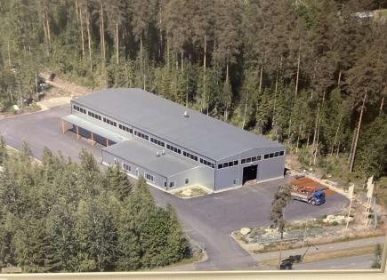 Industrial for 695 000 euro in Jarvenpaa, Finland