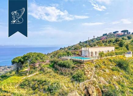 Villa in Cefalu, Italy (price on request)