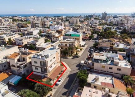 Commercial property for 580 000 euro in Limassol, Cyprus