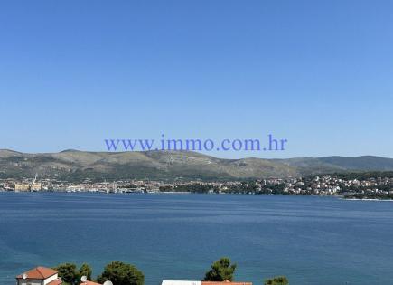 House for 2 100 000 euro in Trogir, Croatia