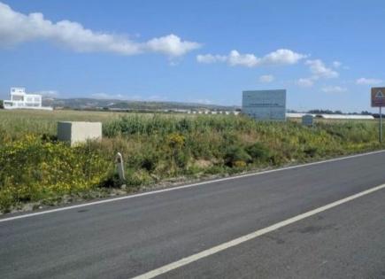 Land for 971 000 euro in Larnaca, Cyprus