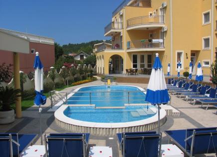 Отель, гостиница за 1 600 000 евро в Сутоморе, Черногория