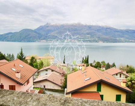 недвижимость озера италии в кредит кредит коллекшн групп официальный сайт