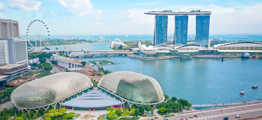 Сингапур повышает порог входа по ВНЖ для инвесторов