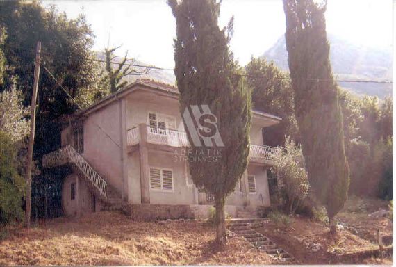 Дом в Биеле, Черногория, 536 м2 - фото 1