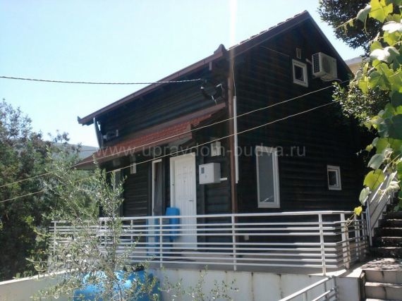 Дом в Дженовичах, Черногория, 58 м2 - фото 1