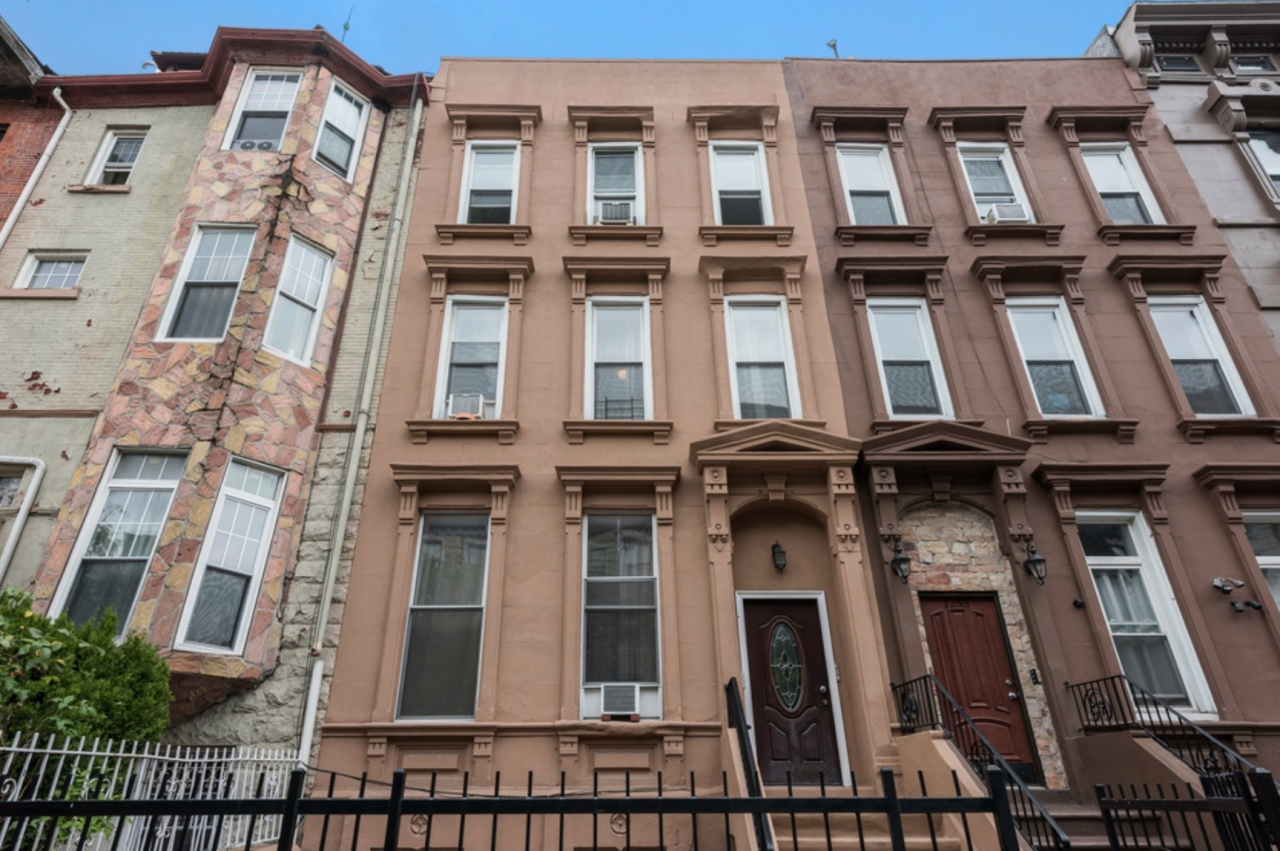 Купить дом в Бруклине, США - цена 175 305 900 рублей, 350 м2, 4 этажа – Prian.ru