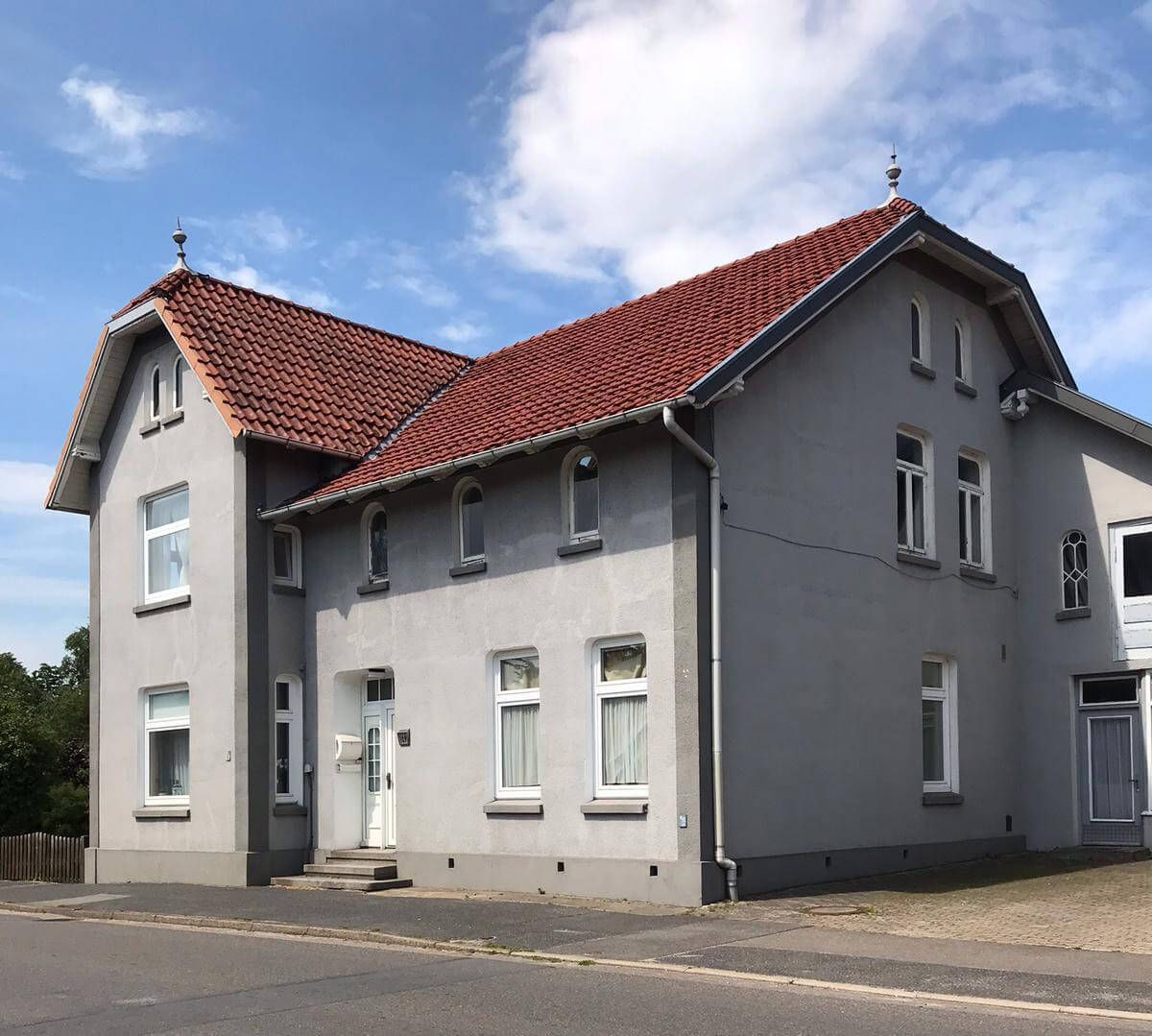 Buy the house in Hamburg, Germany price 350 000 euro, 350 sq.m, 3 floors Prian.info