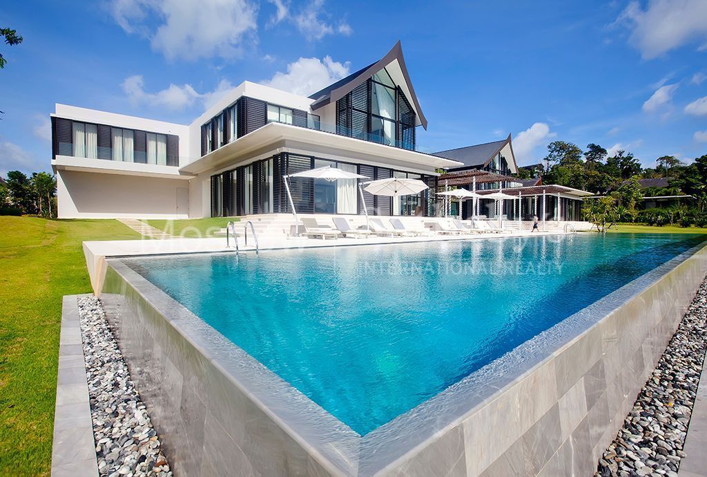 Luxury villa phuket