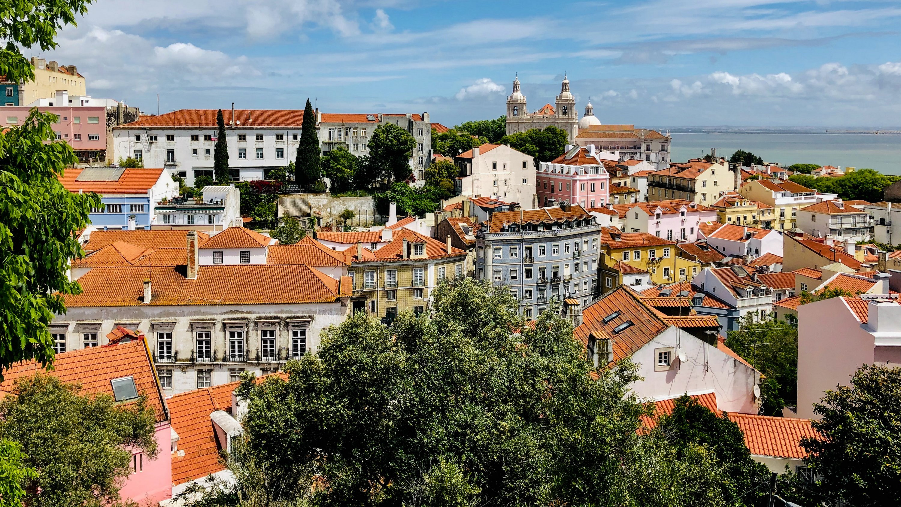Стоимость квартиры в лиссабоне название столицы англии