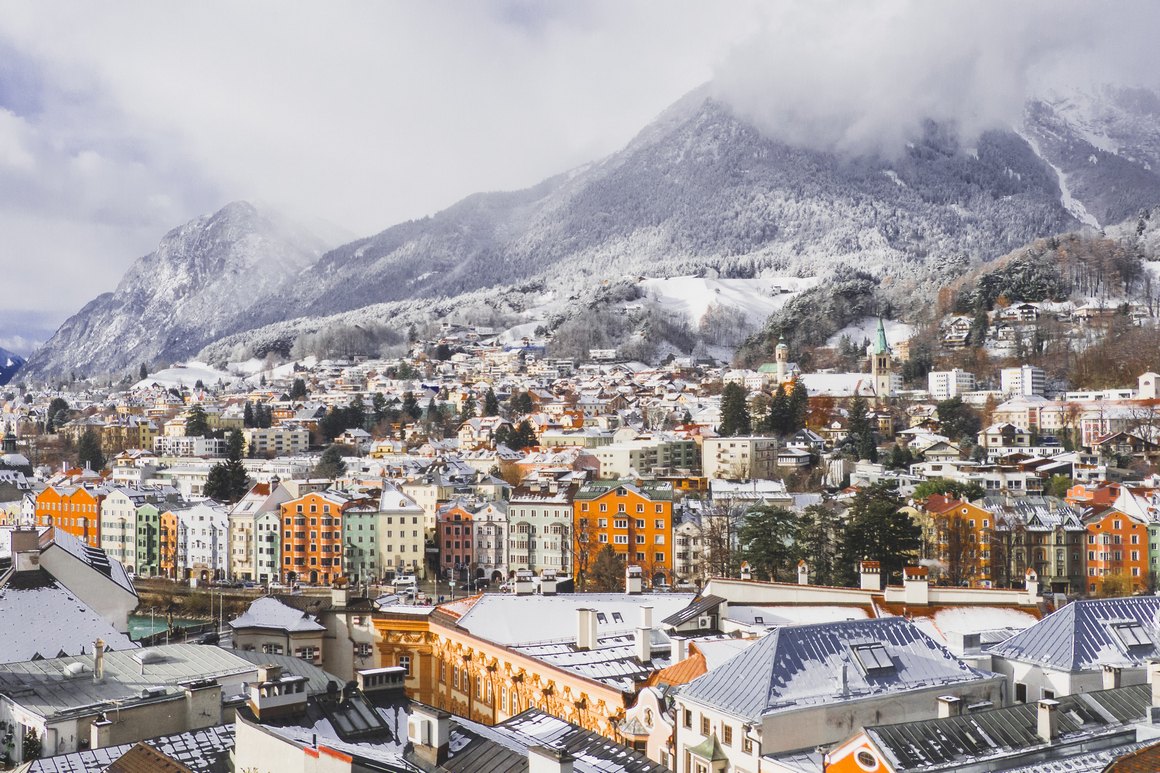 Внж в австрии для финансово независимых лиц что лучше иметь дом или квартиру
