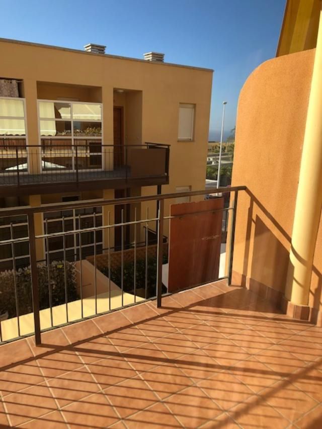 Апартаменты на Тенерифе, Испания, 80 м2 - фото 1