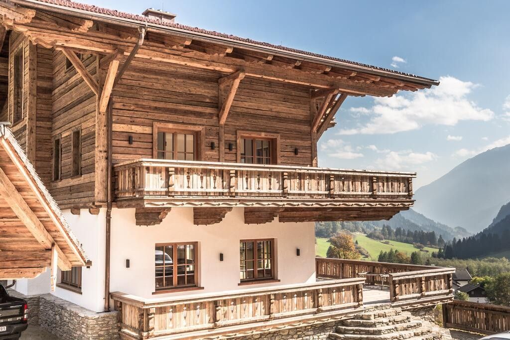 Цены на недвижимость в австрии отдых в шале в куршевеле частный аренда