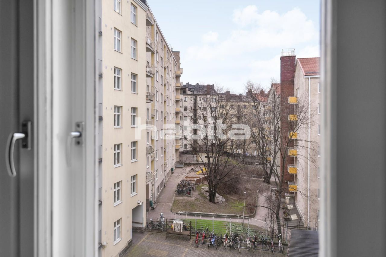 Апартаменты в Хельсинки, Финляндия, 29.5 м2 - фото 1