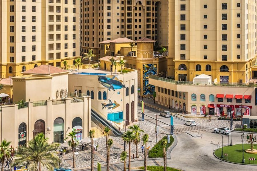 Jbr dubai. Променад JBR Дубай. JBR walk Дубай. Променад Джумейра Бич Резиденс.. JBR Дубай City walk.