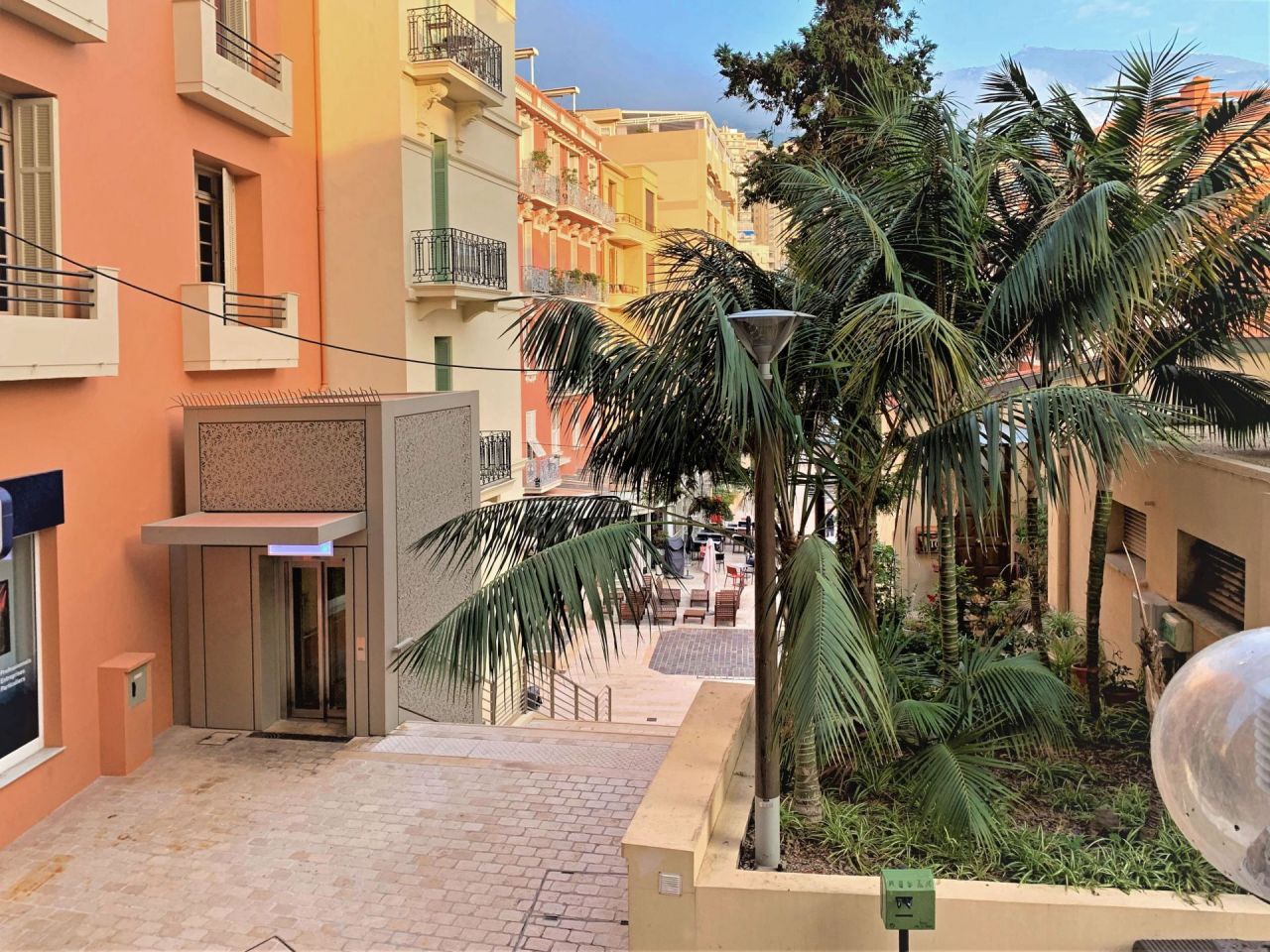 Апартаменты в Монако, Монако, 100 м2 - фото 1