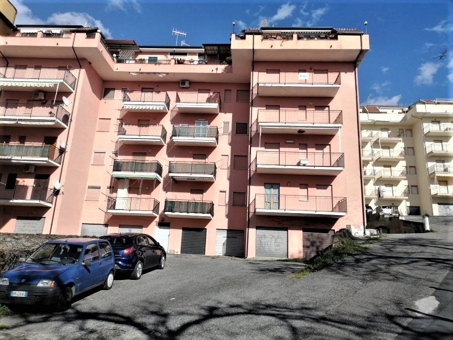 Квартира в Скалее, Италия, 30 м2 - фото 1