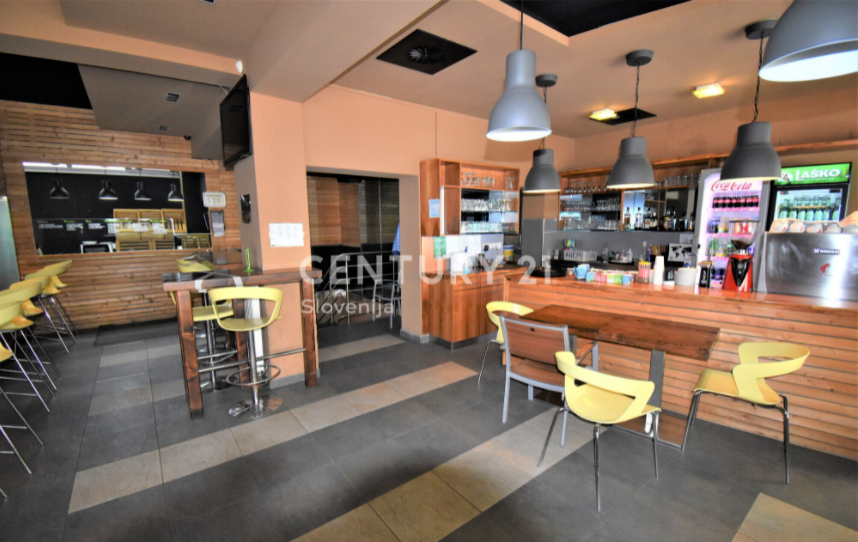 Кафе, ресторан в Мариборе, Словения, 189.4 м2 - фото 1