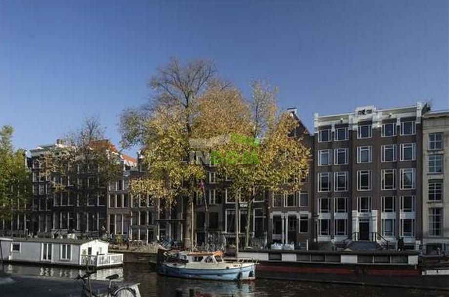 Доходный дом в Амстердаме, Нидерланды, 340 м2 - фото 1