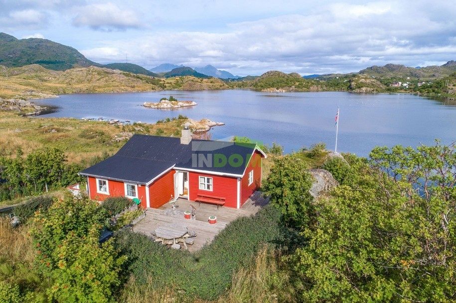 Коммерческая недвижимость на Лофотенских островах, Норвегия, 66 м2 - фото 1
