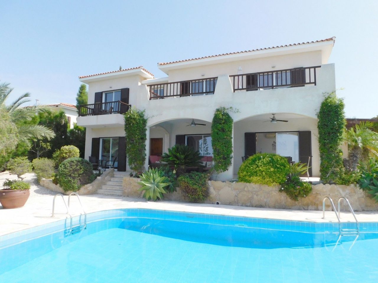 Villa in Paphos, Cyprus, 962 sq.m - picture 1