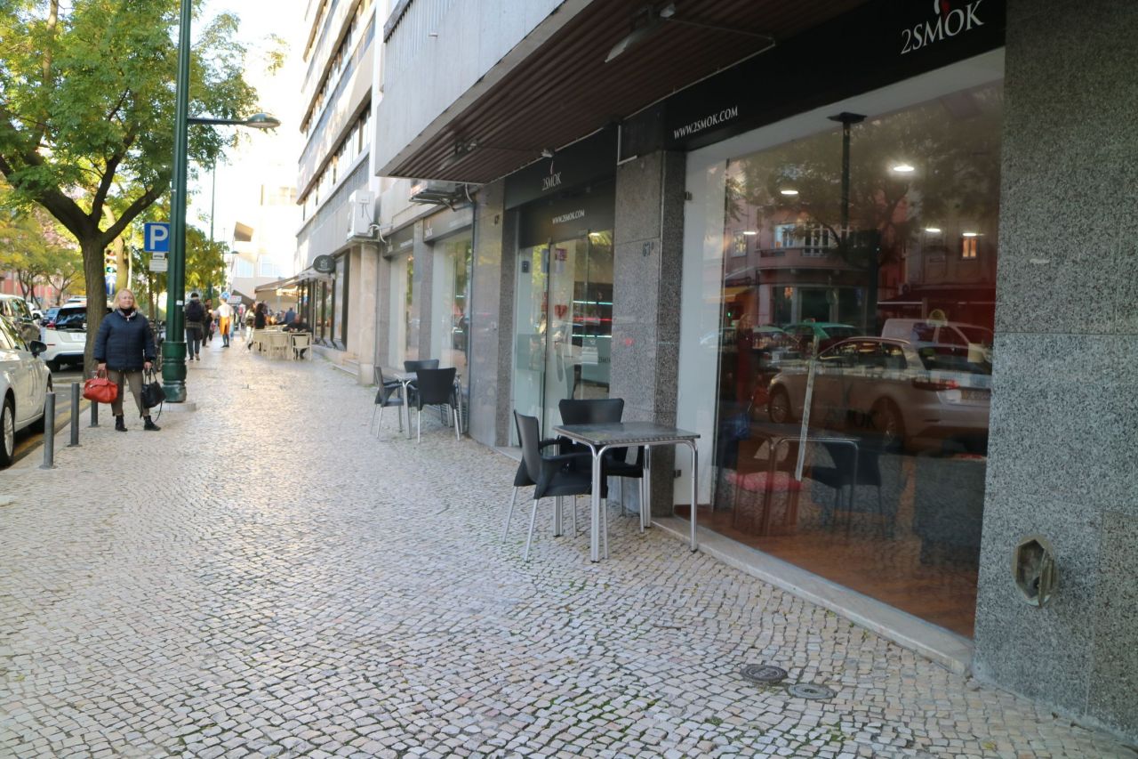 Инвестиционный проект в Лиссабоне, Португалия, 335 м2 - фото 1