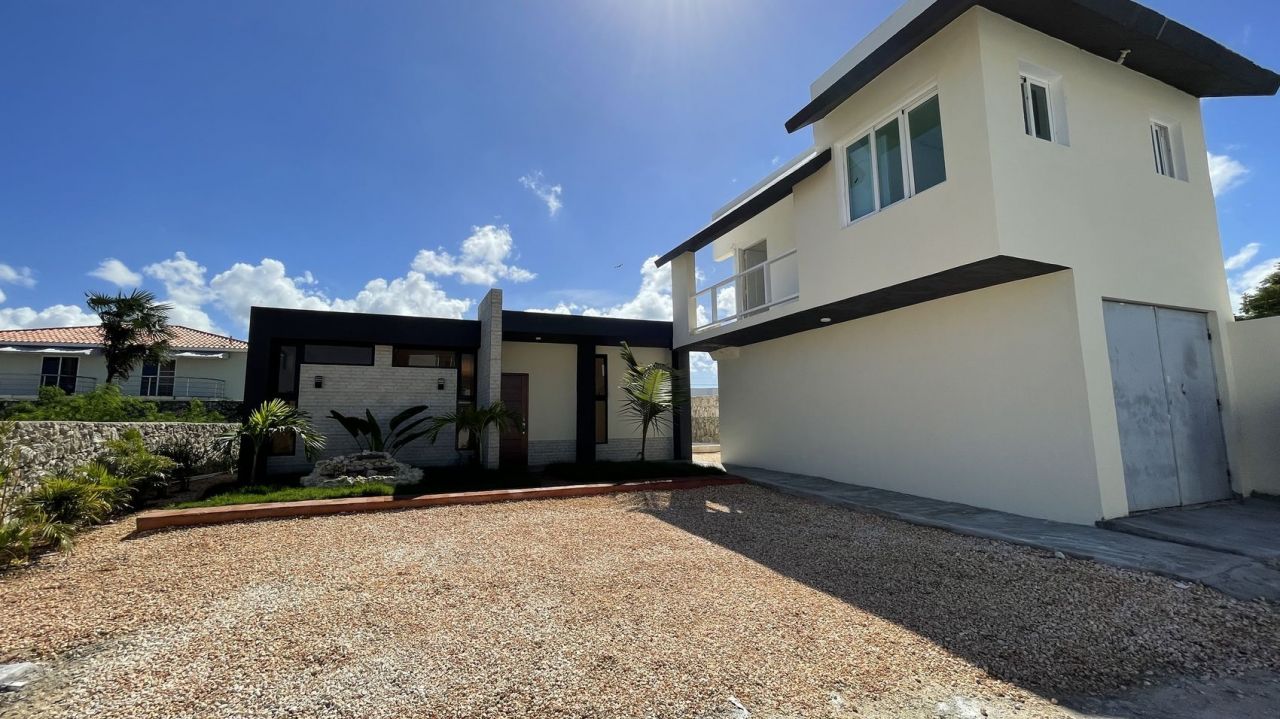 Дом в Пунта-Кана, Доминиканская Республика, 250 м2 - фото 1