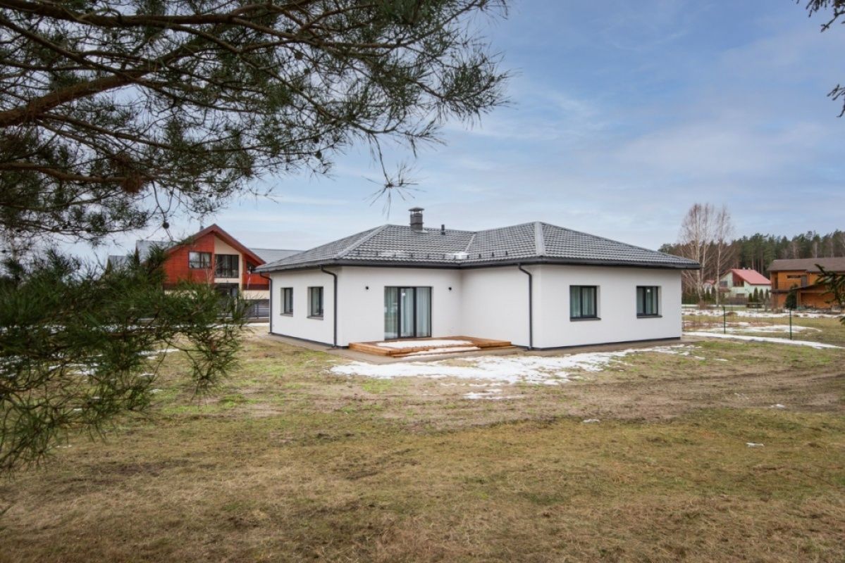 Дом в Рижском крае, Латвия, 1 515 сот. - фото 1