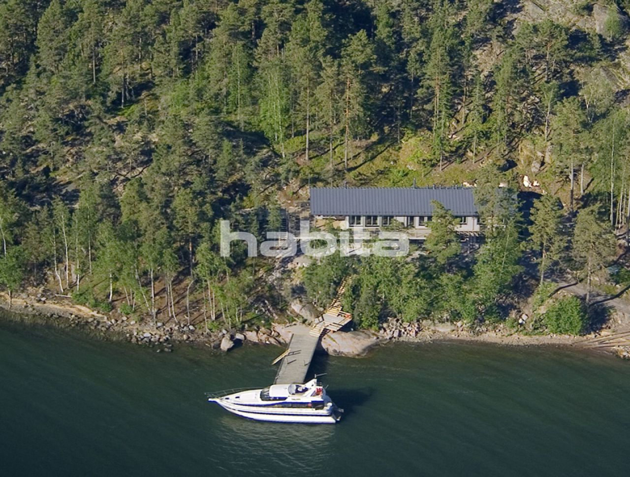 Villa in Naantali, Finland, 480 sq.m - picture 1
