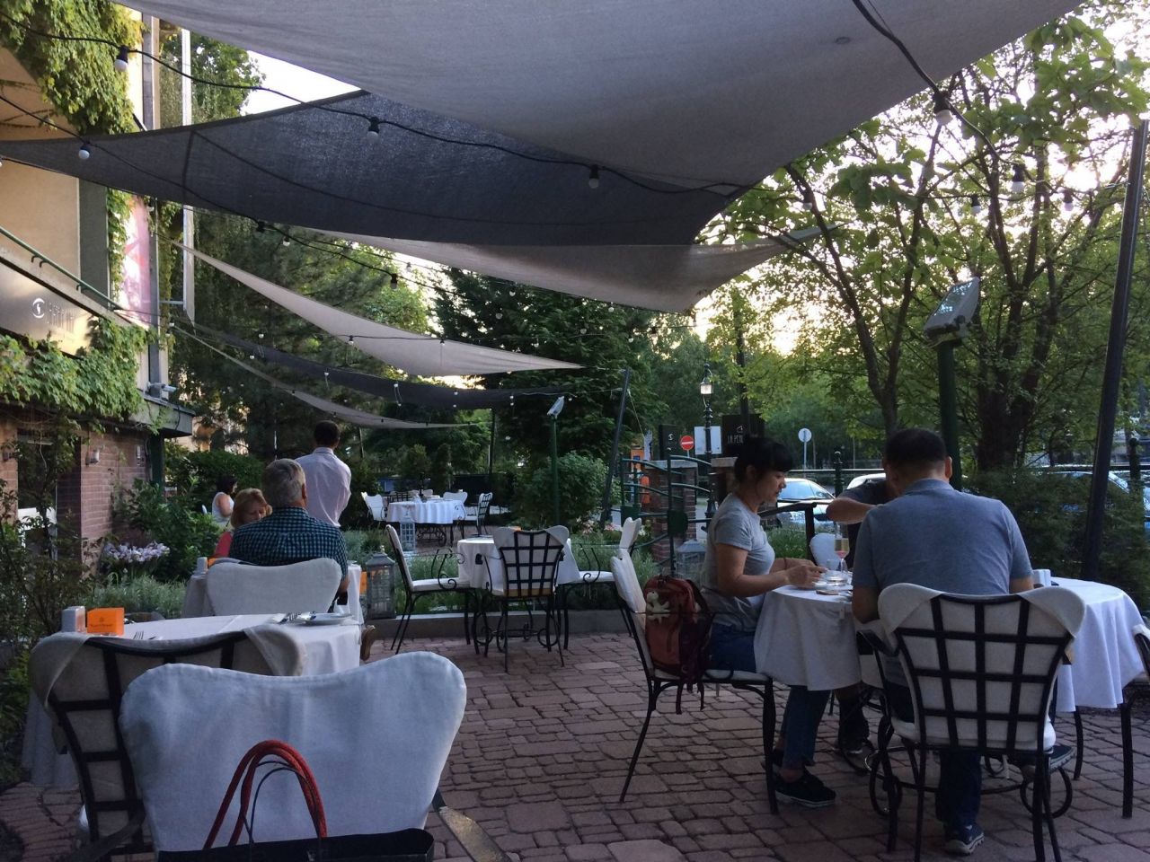 Кафе, ресторан в Будапеште, Венгрия, 175 м2 - фото 1