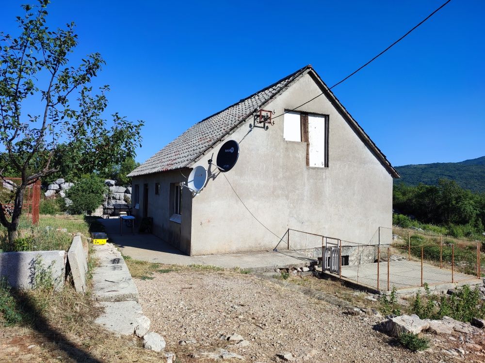 Дом в Никшиче, Черногория, 105 м2 - фото 1