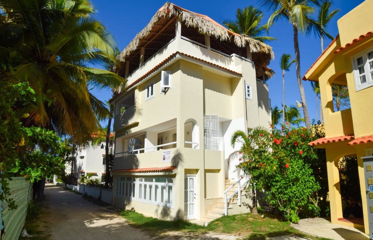 Доходный дом в Пунта-Кана, Доминиканская Республика, 350 м2 - фото 1