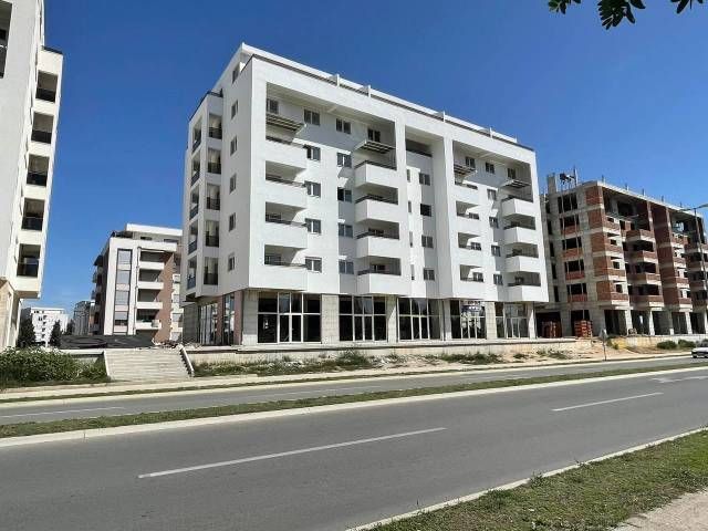 Квартира в Улцине, Черногория, 43 м2 - фото 1