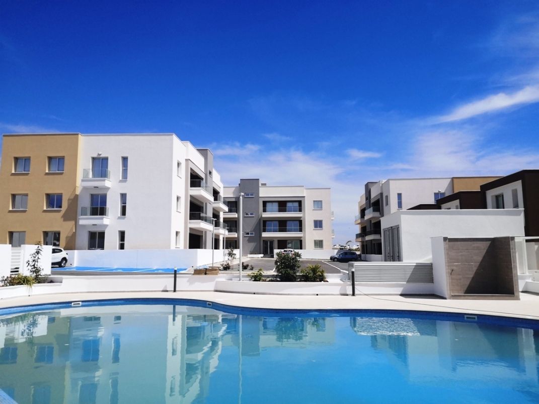 Flat in Paphos, Cyprus, 140 sq.m - picture 1