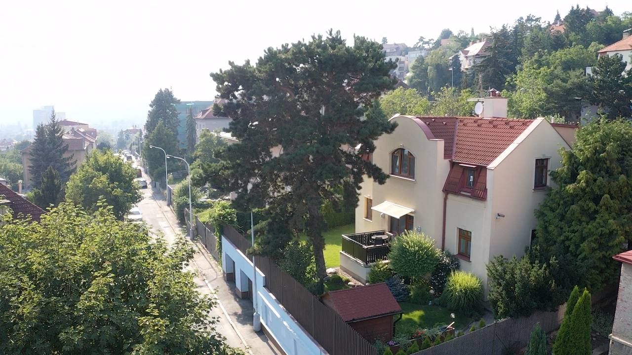 Вилла в Праге, Чехия, 350 м2 - фото 1