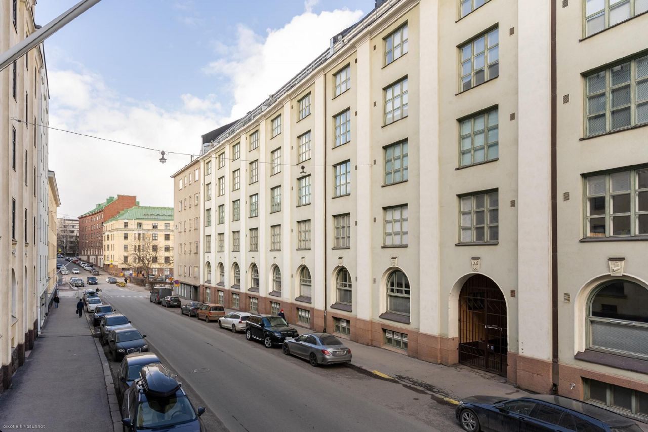 Коммерческая недвижимость в Хельсинки, Финляндия, 102 м2 - фото 1