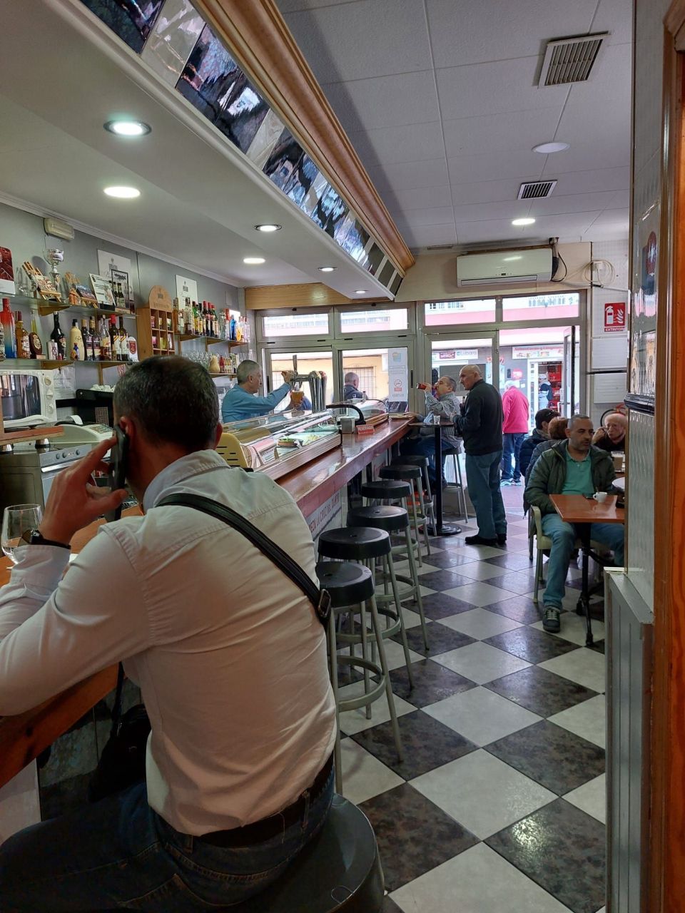 Кафе, ресторан в Аликанте, Испания, 30 м2 - фото 1