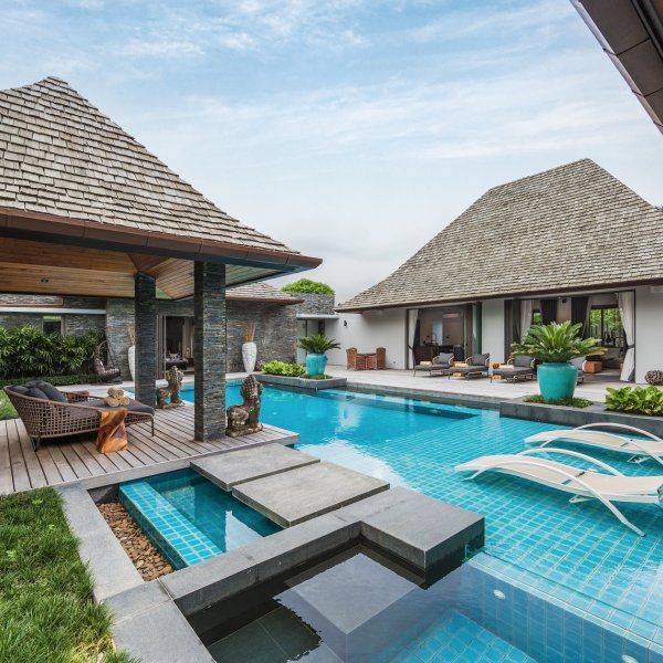 Villa in Phuket, Thailand, 652 sq.m - picture 1