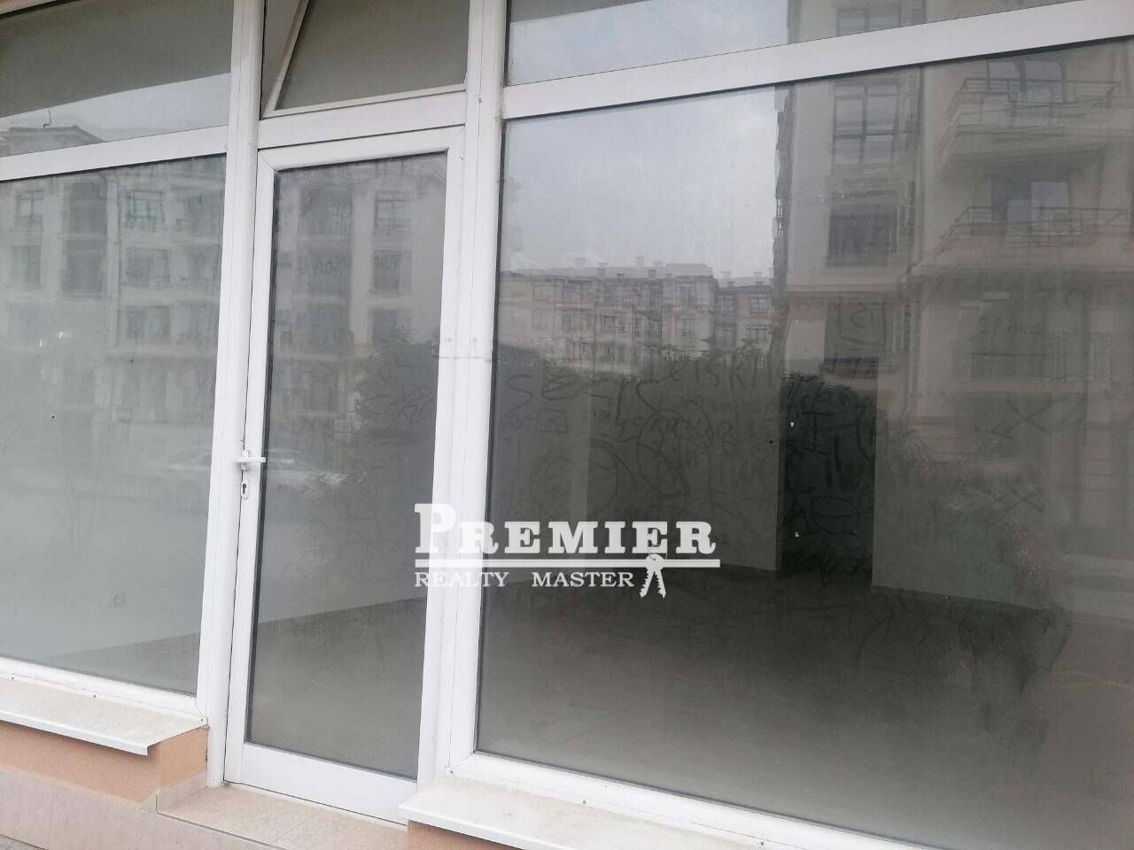 Commercial property in Pomorie, Bulgaria, 38 sq.m - picture 1
