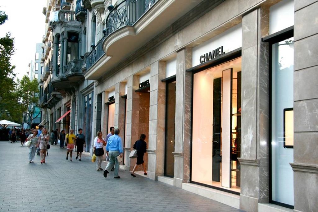 Магазин в Барселоне, Испания, 322 м2 - фото 1