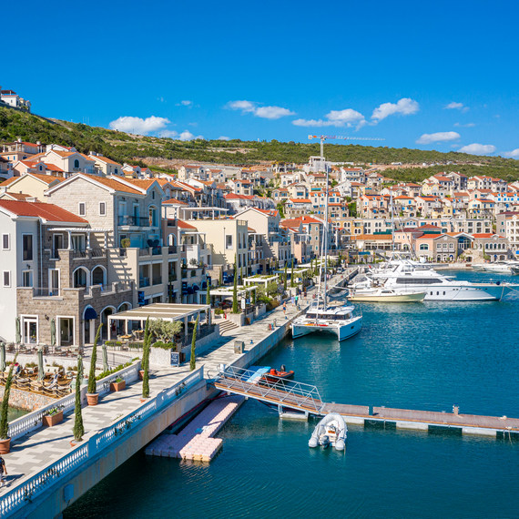 Инфраструктура Luštica Bay