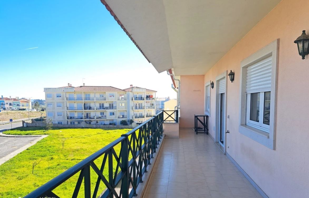Квартира в Калдаш-да-Раинья, Португалия, 166.59 м2 - фото 1
