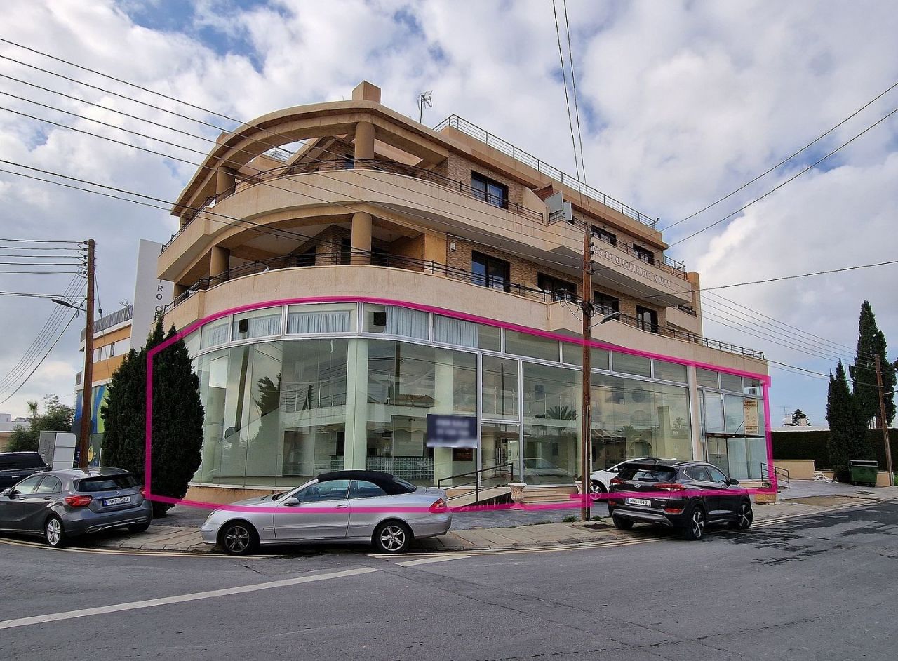 Магазин в Ларнаке, Кипр - фото 1